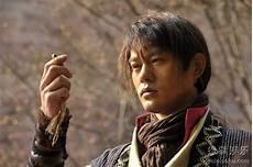 穿越成寇仲的小说